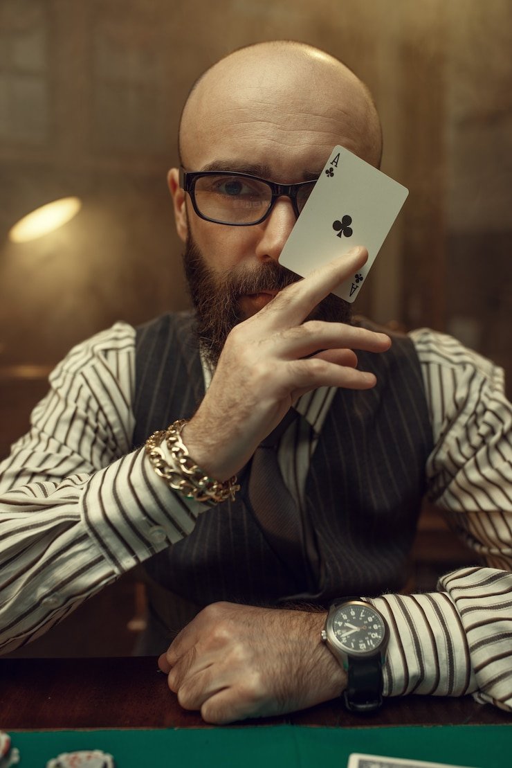 Platform gultik4d menampilkan berbagai permainan kasino langsung dan sportsbook di aplikasi mobile